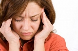 Varios estudios confirman la asociación entre cefaleas crónicas diarias en adultos, sobre todo la migraña crónica, y antecedentes de abuso 